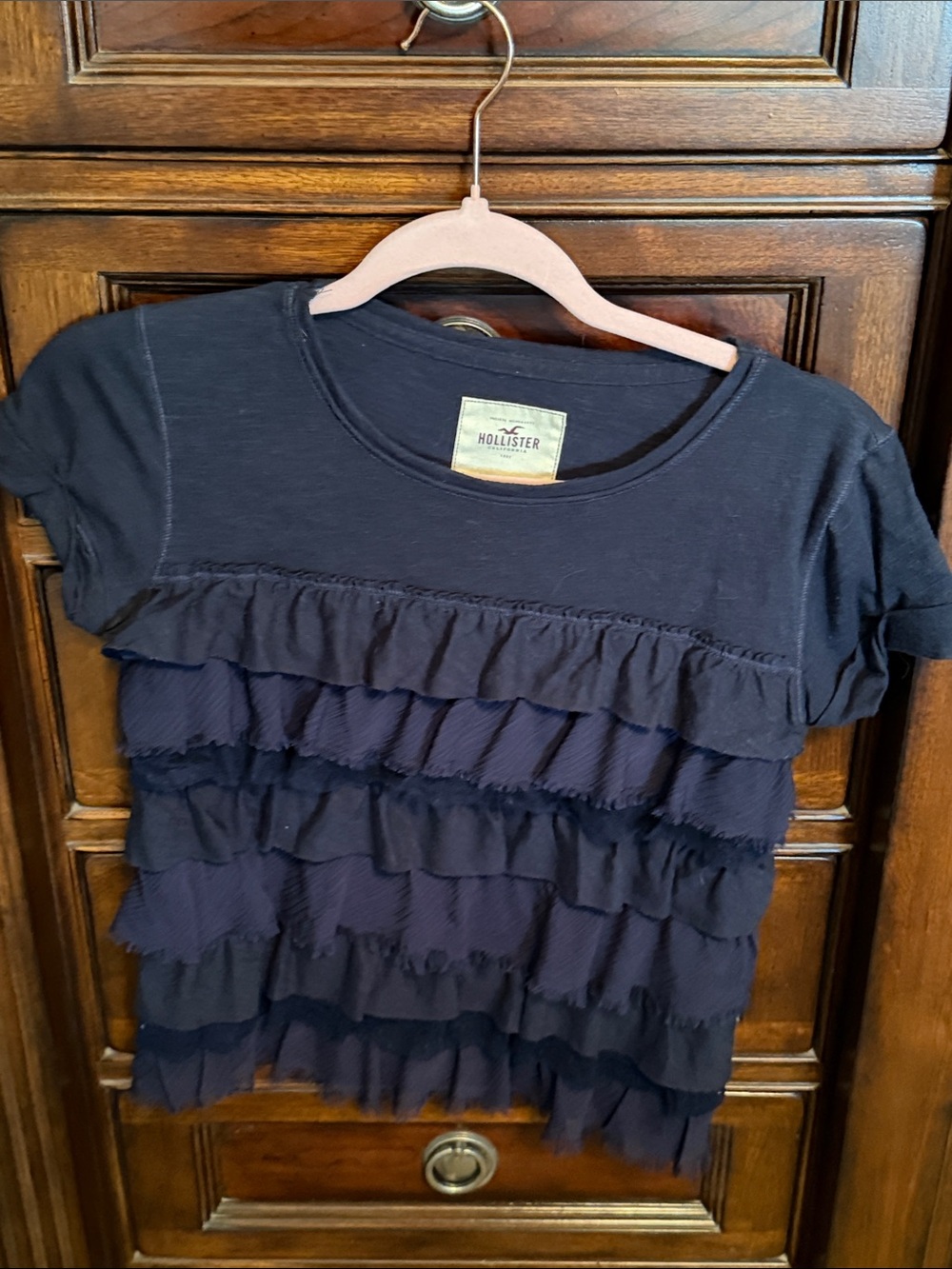 Hollister Women's Navy Ruffle Short-Sleeve Top